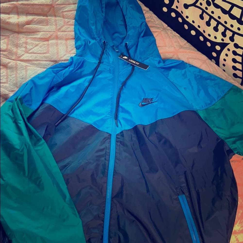 Men’s Nike windbreaker